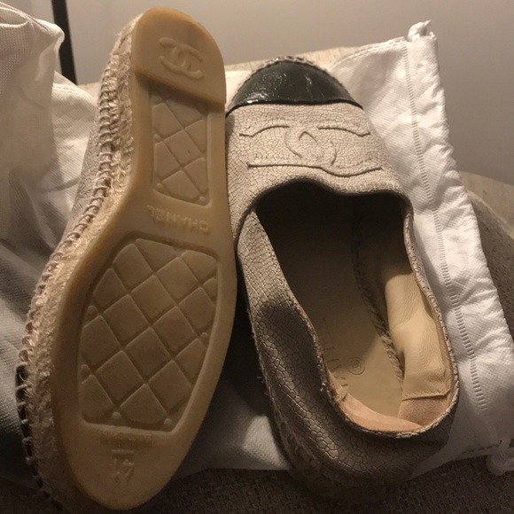 Chanel reptile print espadrille - Picture 3 of 3